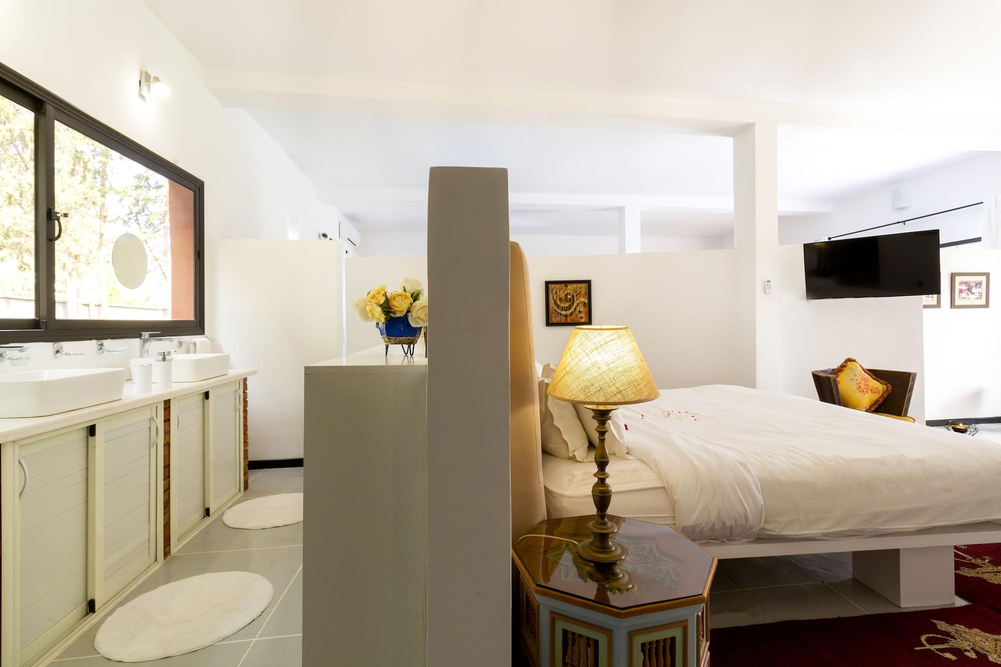Palais Clementina & Spa Lagouassem エクステリア 写真