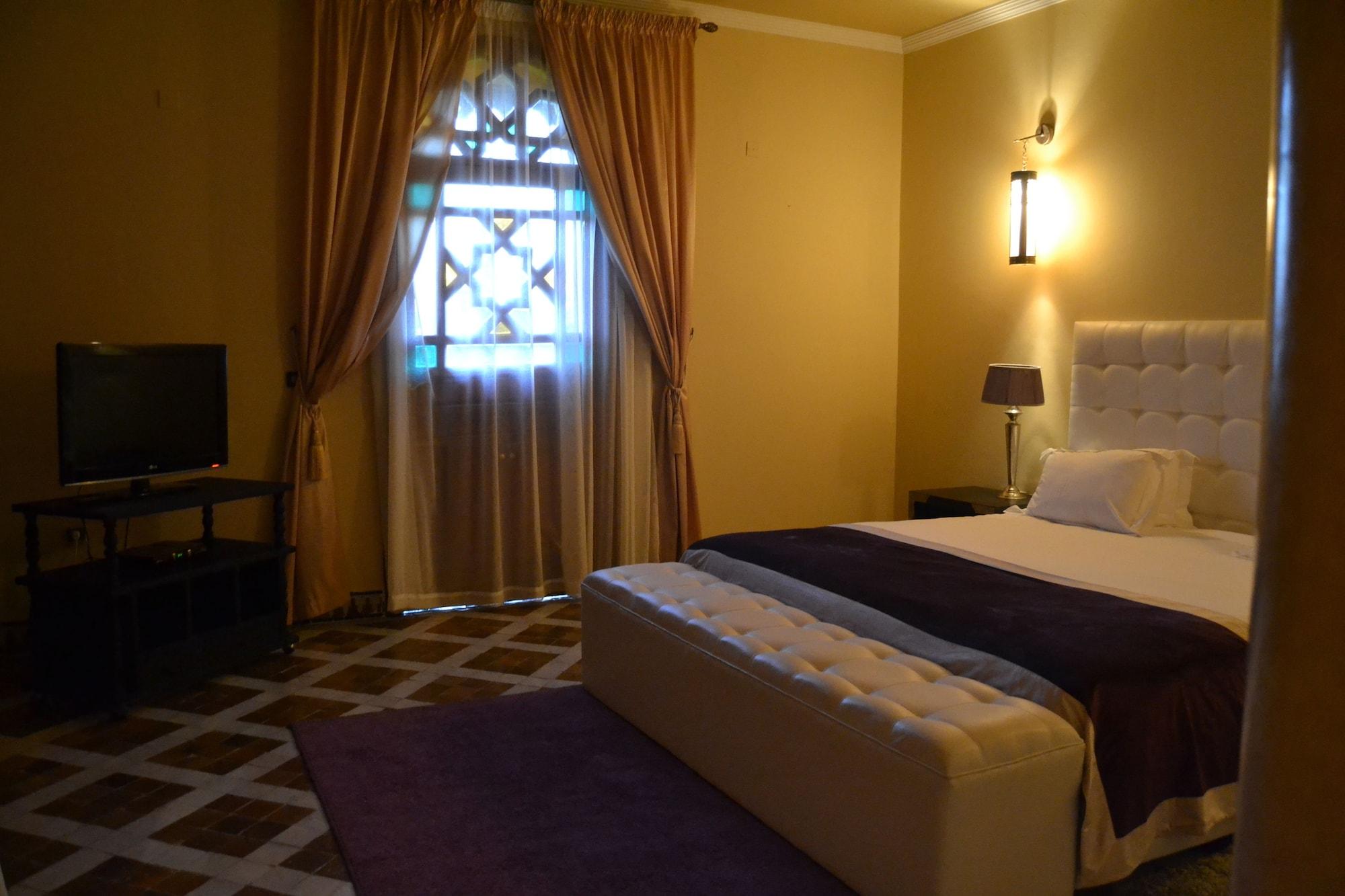 Palais Clementina & Spa Lagouassem エクステリア 写真